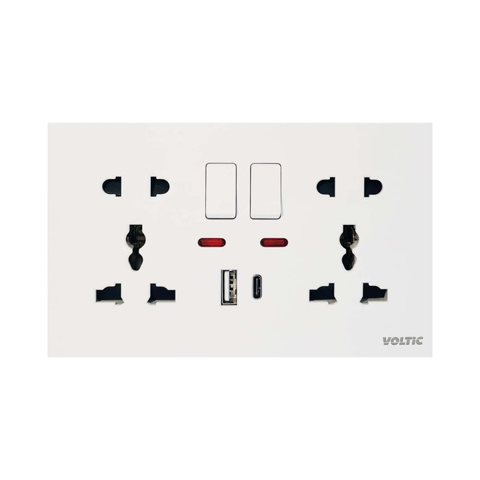 Voltic Socket 13A Double + C port