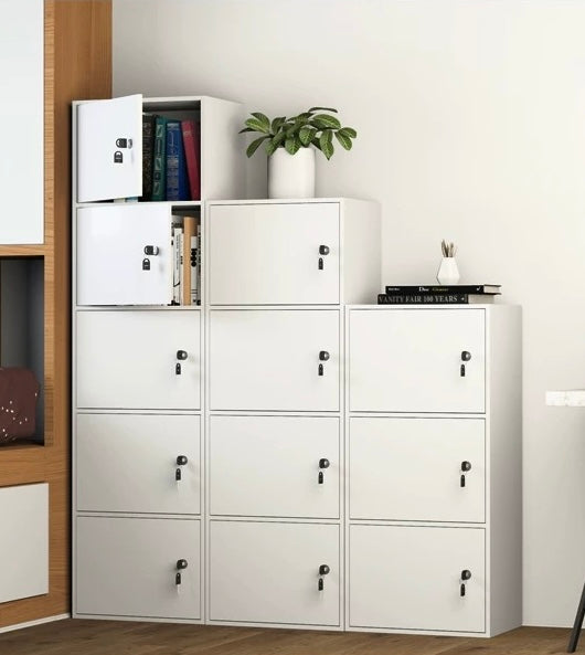 Baby Locker 3 Door C7090